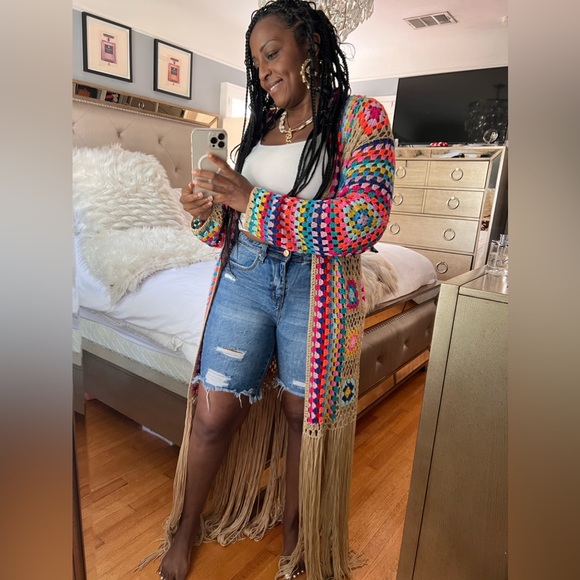 Everything's Good Crochet Cardigan - Picture 2 of 5